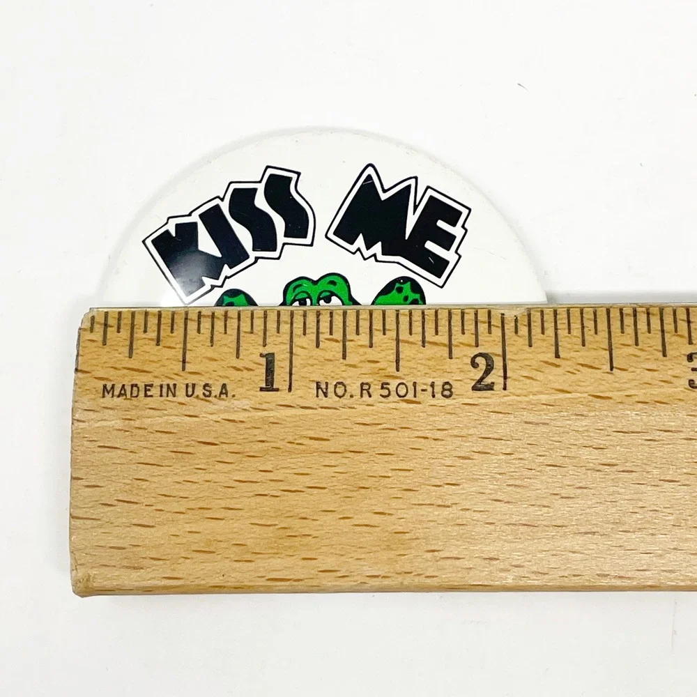 American Cancer Society Pinback Button White Green Kiss Me Frog Vintage
